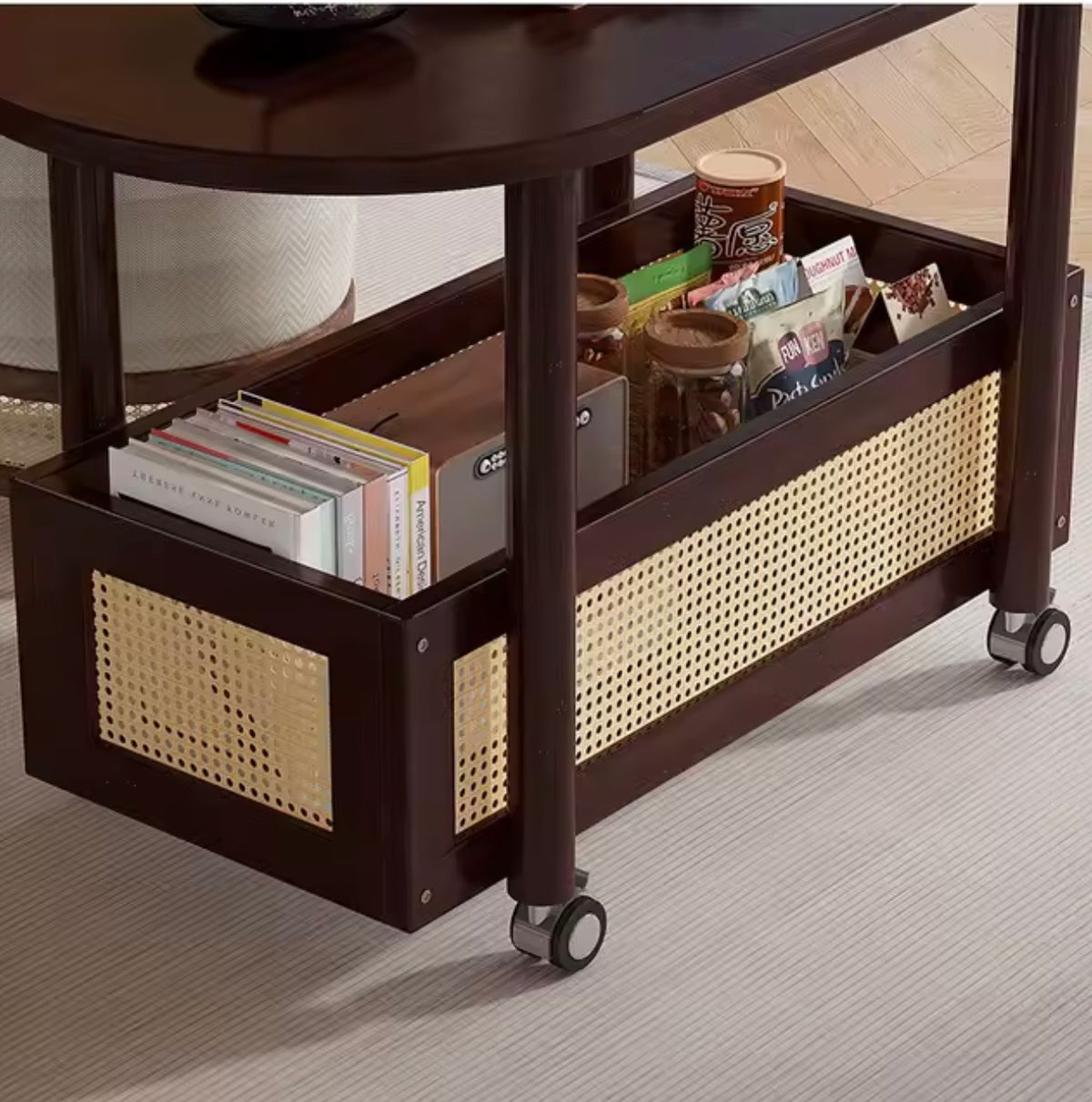 Light Luxury Drinks Trolley with Shelf